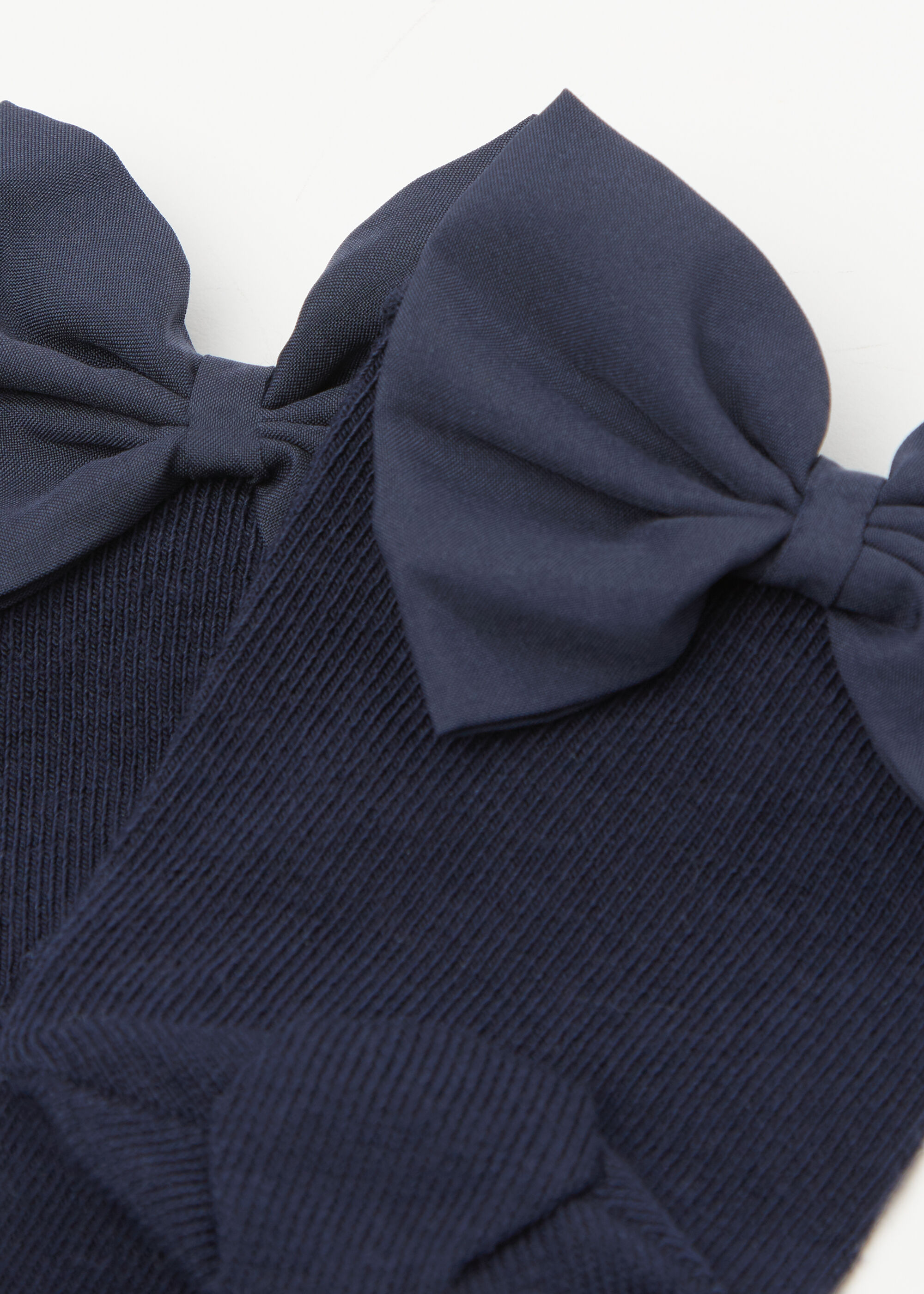 Kurze Socken mit Schleife für Mädchen
