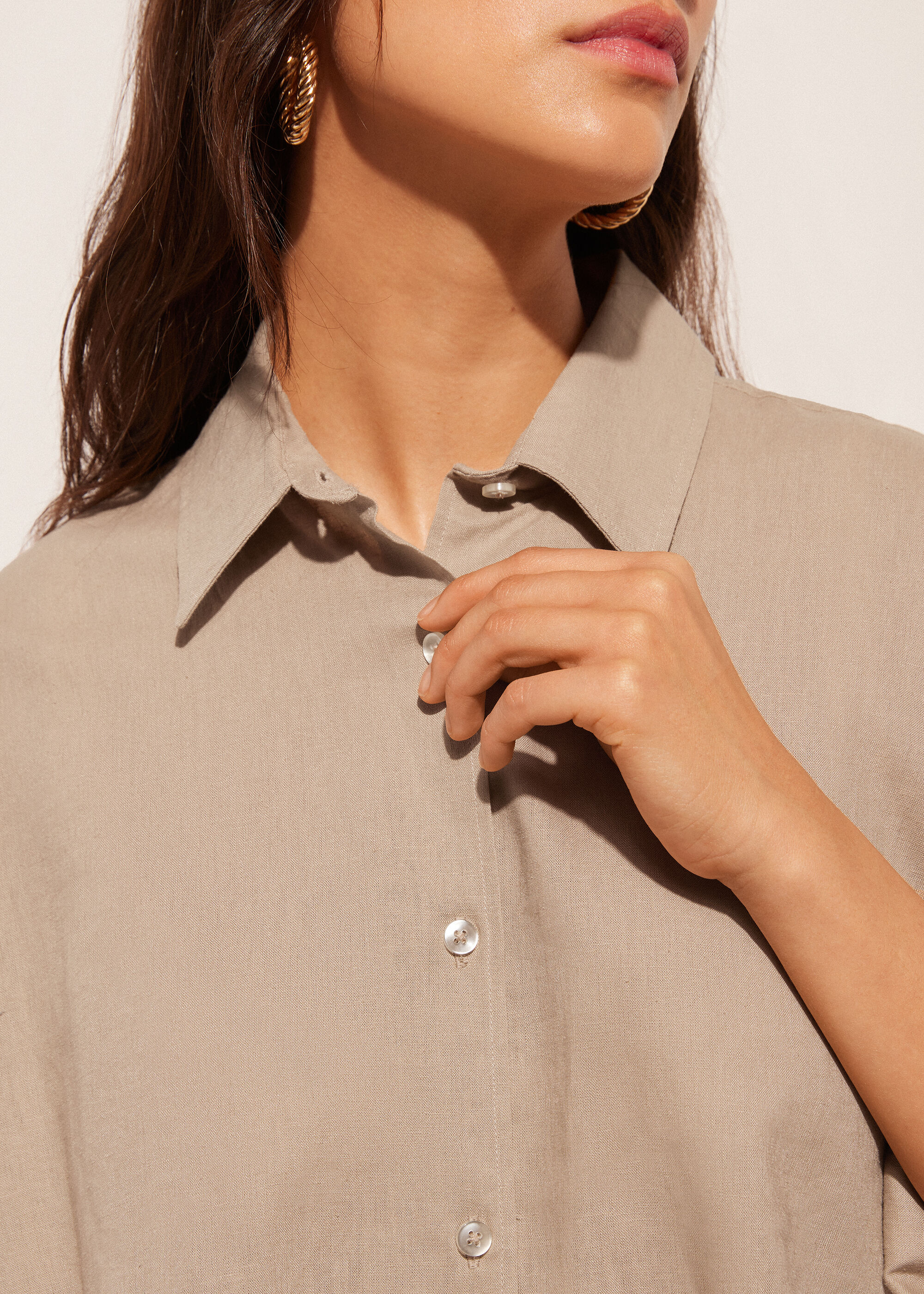 Short Linen and Viscose Shirt