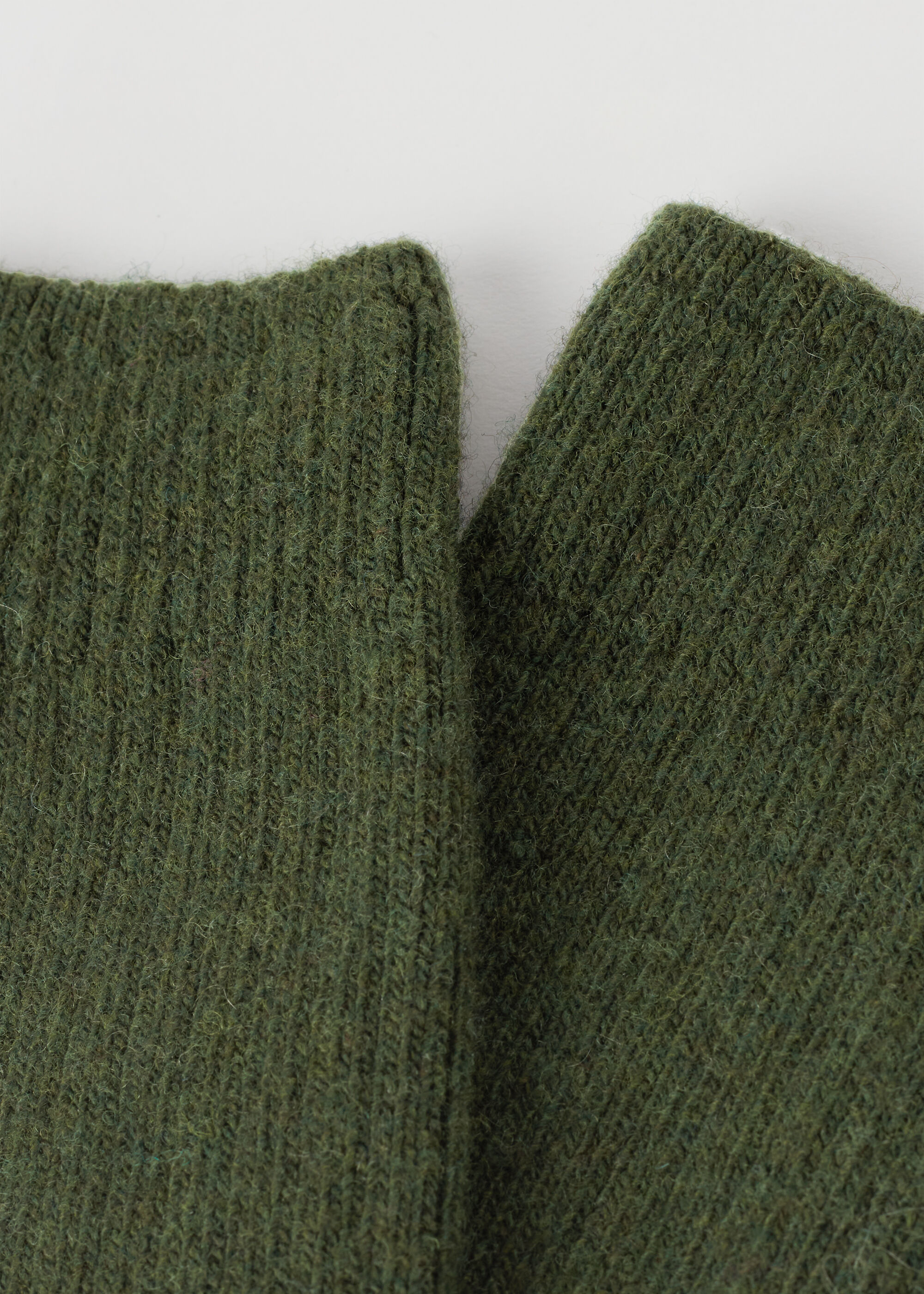Kurze Socken in Rippe mit Wolle und Kaschmir