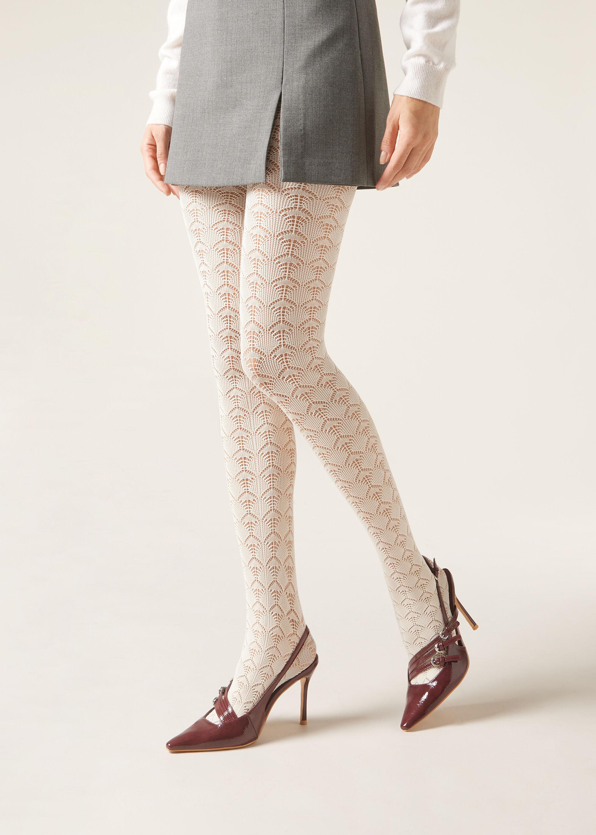 Openwork 100 Denier Opaque Tights