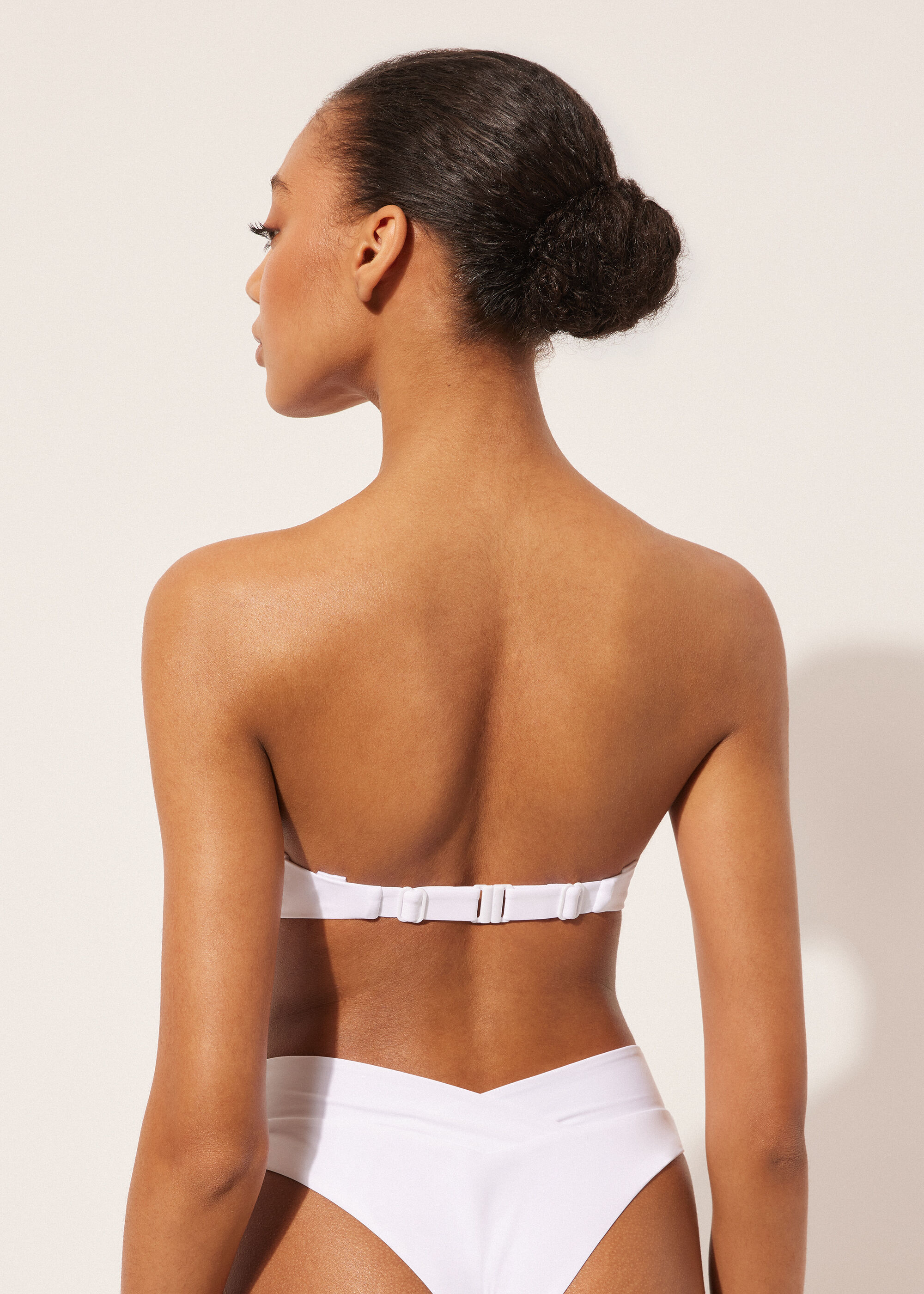 Bandeau-Bikini Licht Gewatteerd Indonesia