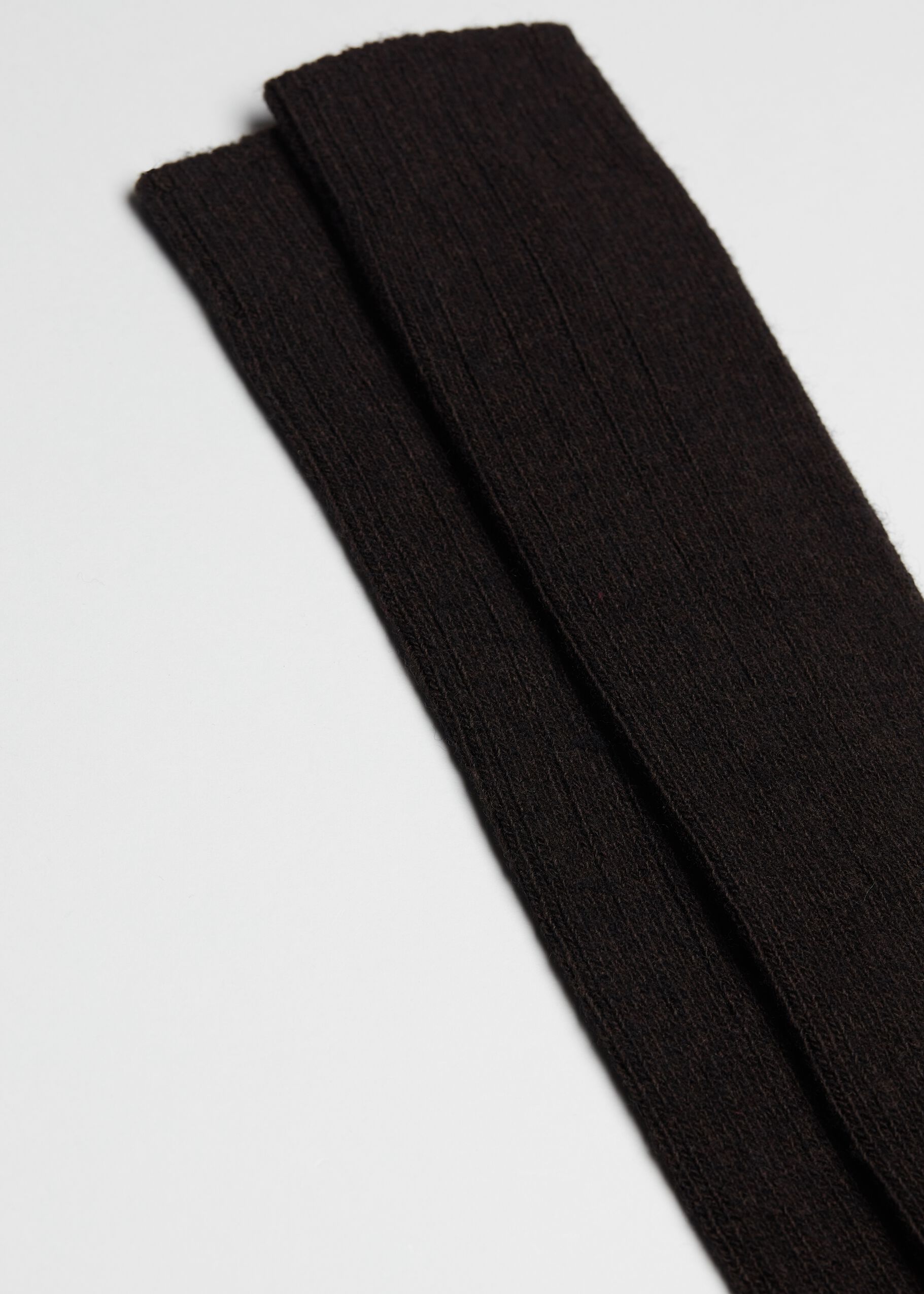 Lange gerippte Herrensocken mit Wolle und Cashmere