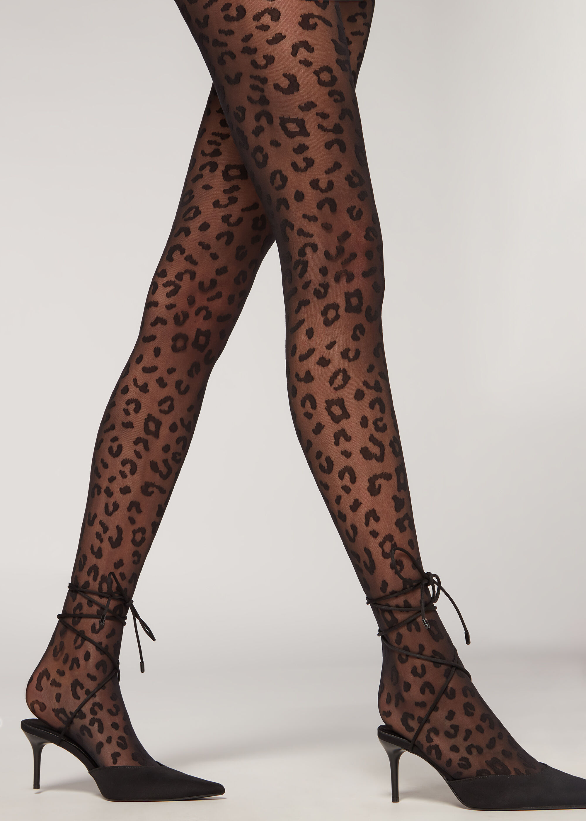 30 denier doorzichtige panty met dierenprint