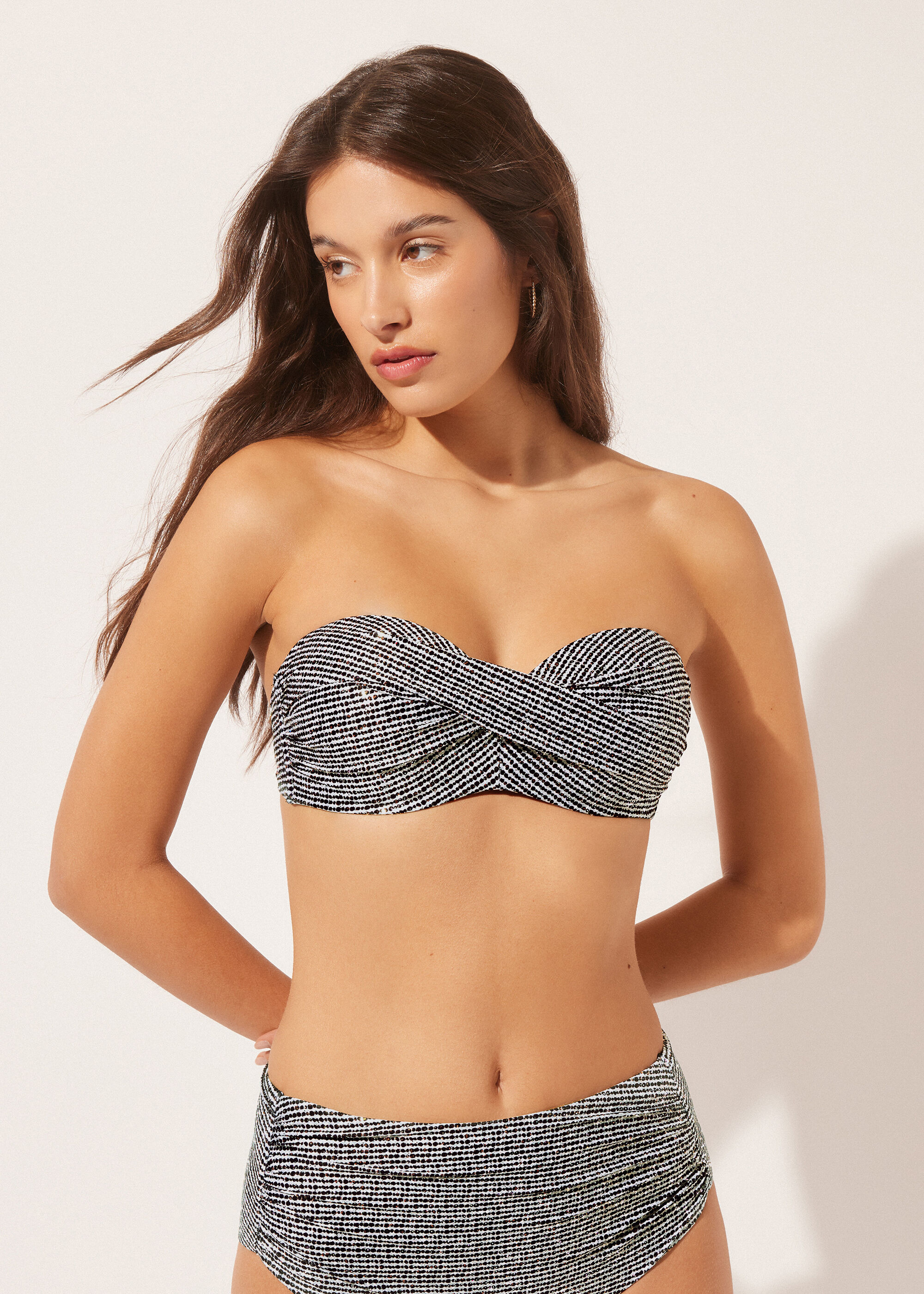 Straplez Bikini Üstü Black Dots