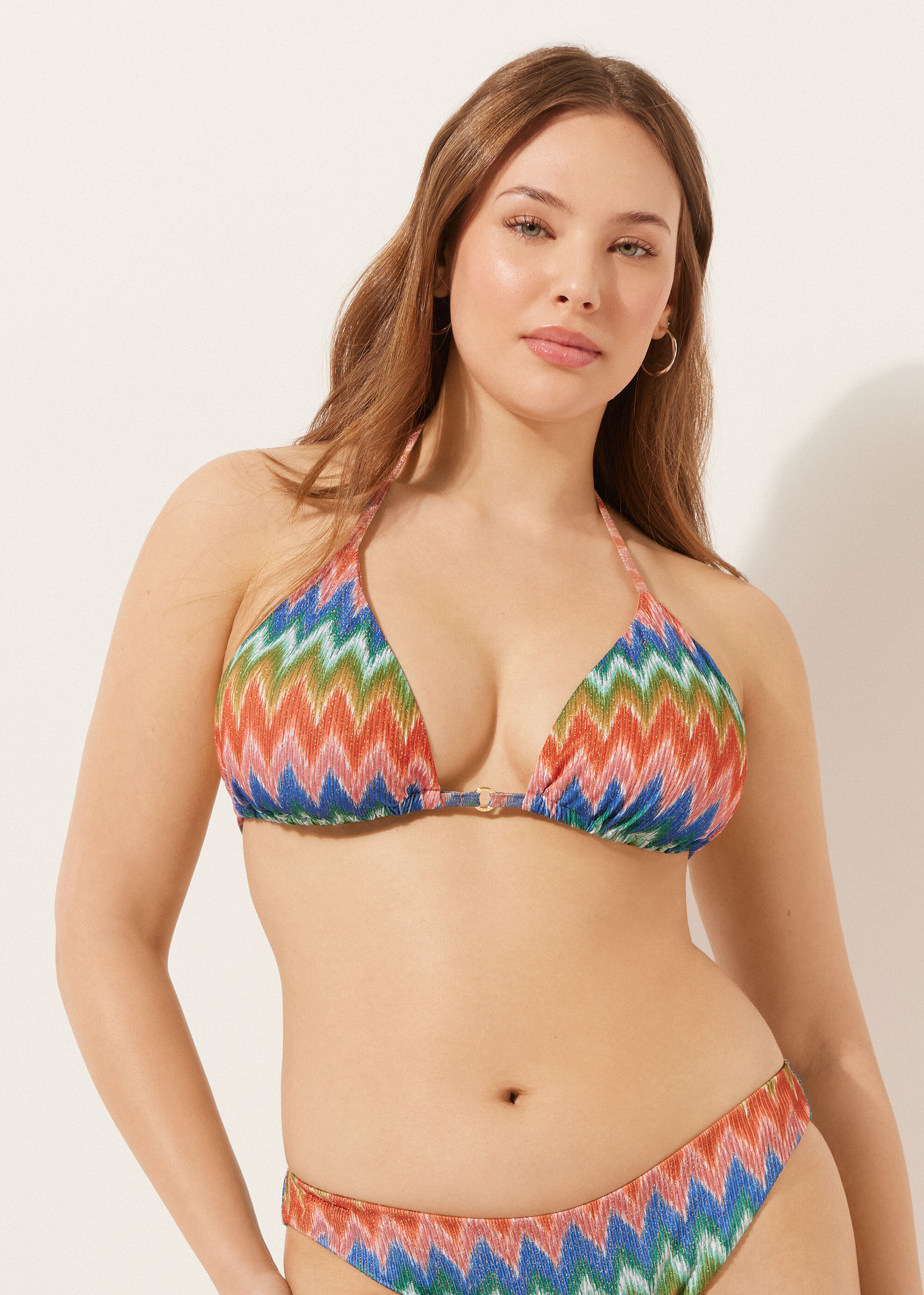 Trojuholníkový vrchný diel plaviek Elegant Chevron
