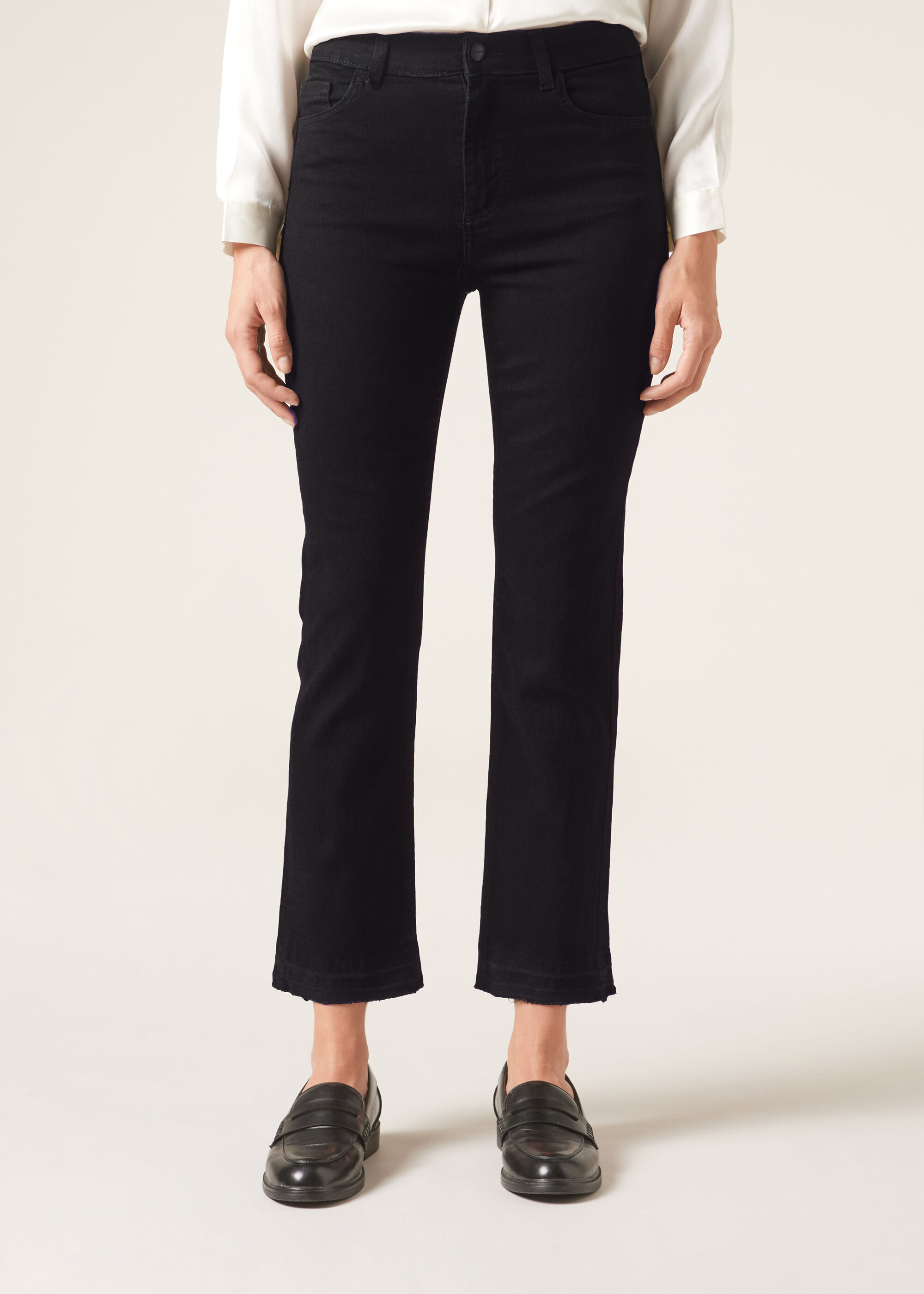 Flare Jeans im Cropped-Schnitt