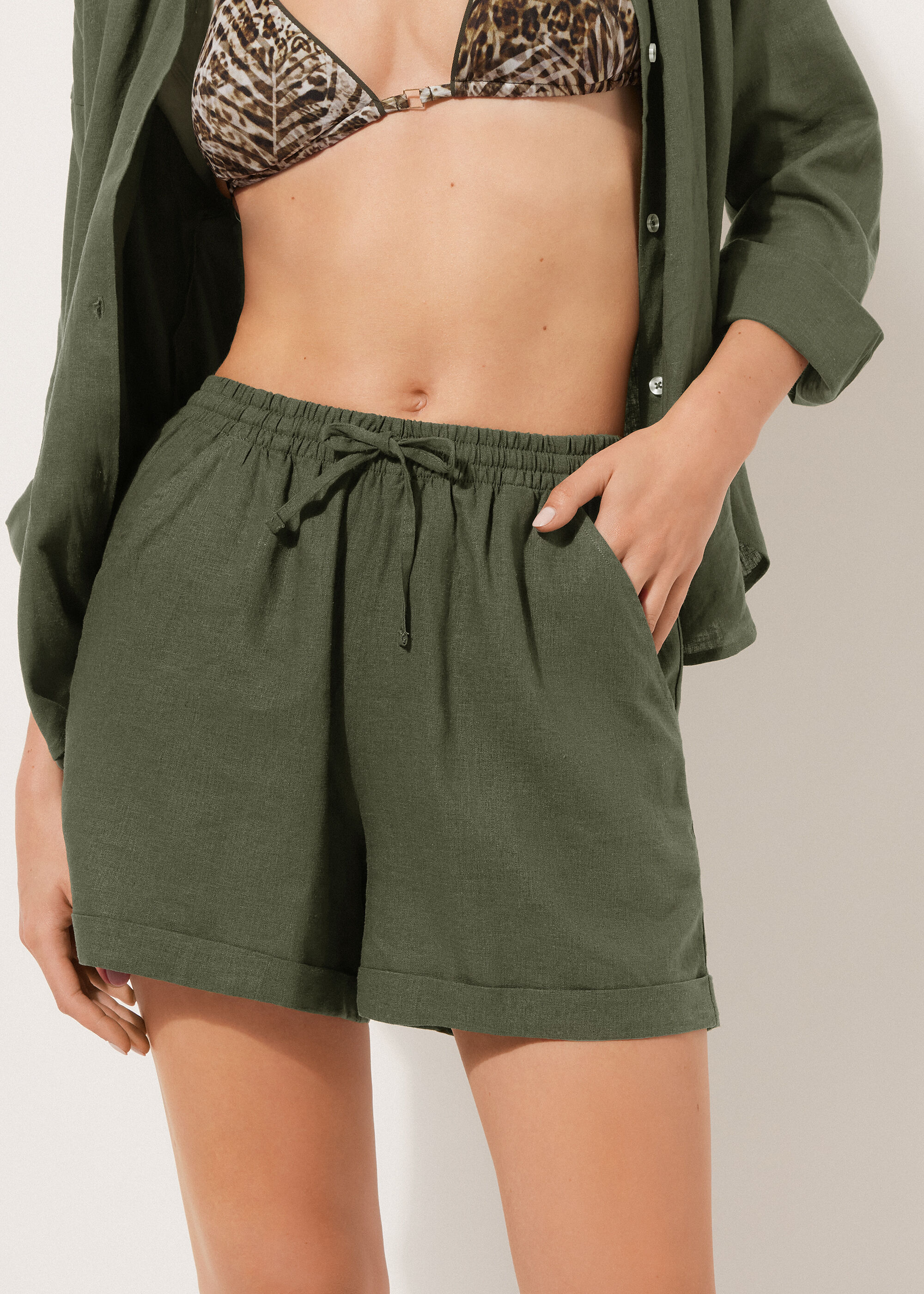 Linen and Viscose Shorts
