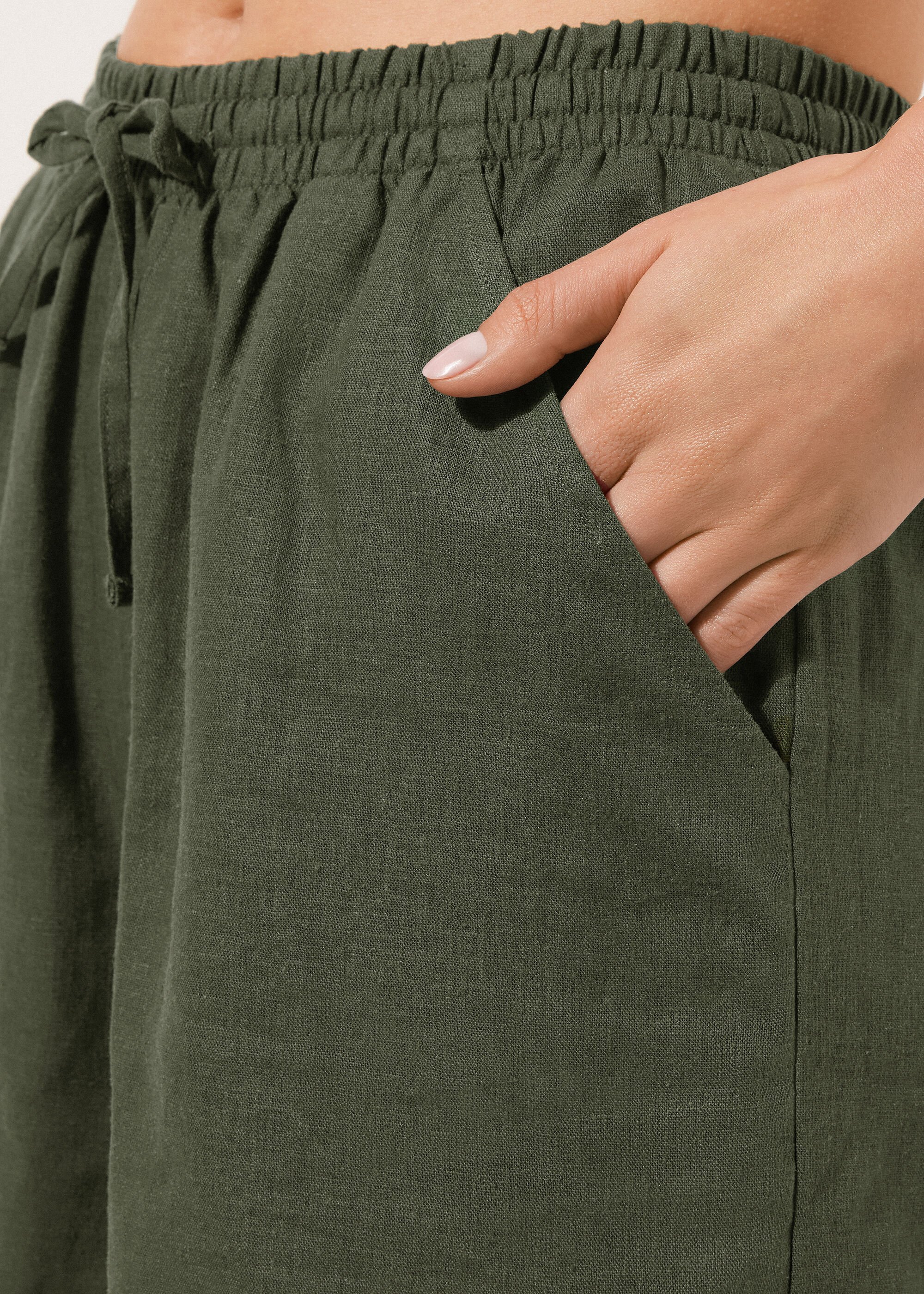 Linen and Viscose Shorts